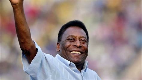 Soccers Pele Laid To Rest After Brazil Bids Farewell Youtube