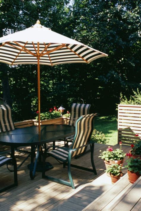 5 Outdoor Furniture Designs You Can Make Yourself Large Backyard