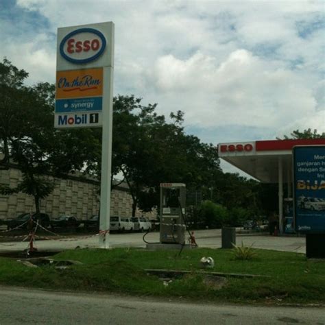 Petron Station Gas Station In Petaling Jaya
