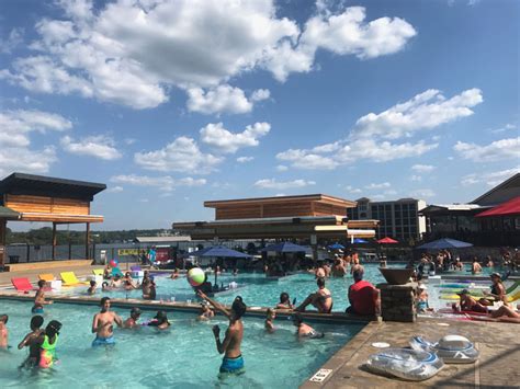 Waterfront Bars And Restaurants With Pools Are All The New Range At Lake Of The Ozarks Here Are