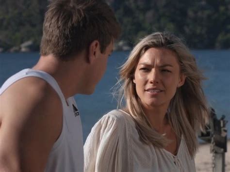 Home And Away On Tv Series 33 Episode 67 Channels And Schedules Uk