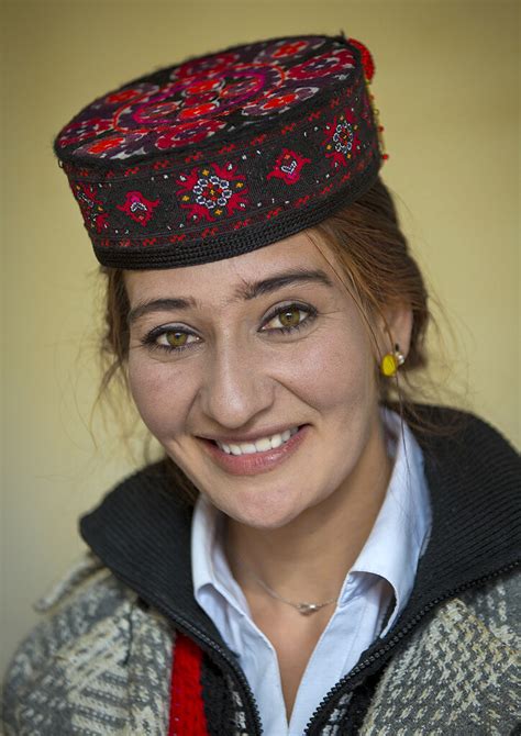 Tajik Woman In Tashkurgan Xinjiang China In Tashkurgan Flickr