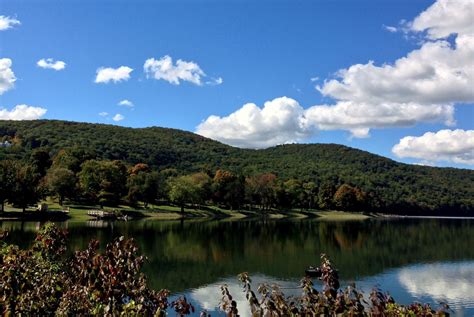 Squantz Pond State Park New Fairfield