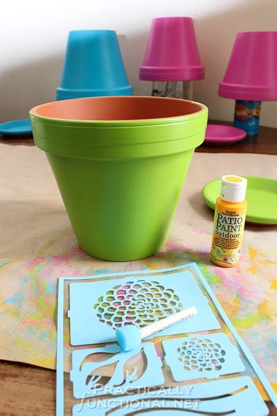 If your planter has a lip or ledge around the top, spray the bottom of that, too. #19 DIY Painted Pots : How to Paint Pots for a Adorable Garden