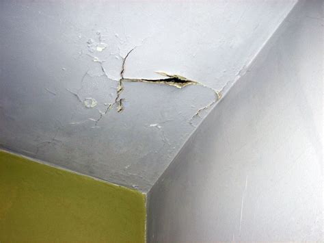 How To Solve Recurring Ceiling Cracks Xpert Home Tips