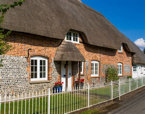 A Pretty Thatched Cottage At Haxton In Wiltshire Thatched Cottage