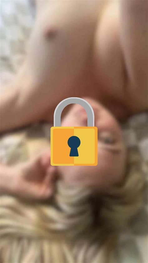 M Re De Famille Nudes Et Vid Os Porno Amateur Balance Ta Nude