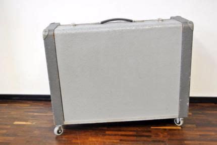 Bei ebay kleinanzeigen könnt ihr das eine oder andere schäppchen finden. Hohner Orgaphon 25 MH Röhrenverstärker Vintage Combo ...
