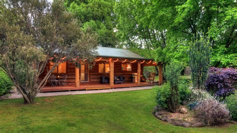 Camping Cabin Near Bright In Victoria Australia