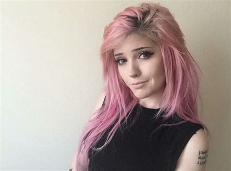 Image Result For Leda Pink Hair Pastel Pink Hair Dye Lilac Hair Green