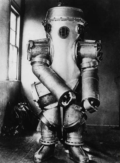 The Early Diving Suits Through Rare Photographs 1900 1935 Rare