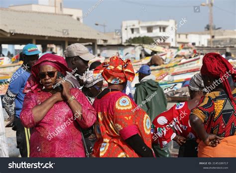 Dakar Senegal March 17 2022 Women Stock Photo 2145189717 Shutterstock