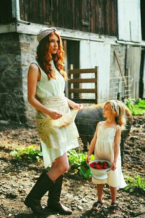 Pin By Pijon Smith On Village Life Farm Girl Country Girls Style