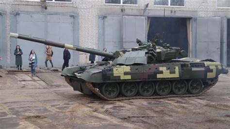 Ukrainian Army Receives New Upgraded T 72 Main Battle Tanks Militaryleak