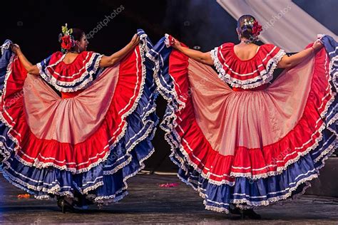 Young Woman Dancers From Costa Rica In Traditional Costume Stock