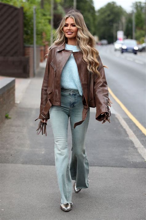 chloe sims on the set of the only way is essex 08 31 2021 hawtcelebs