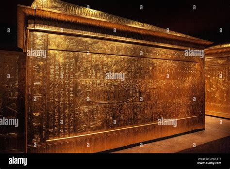 Interior Shrines Tutankhamuns Tomb Treasures Archaeological World