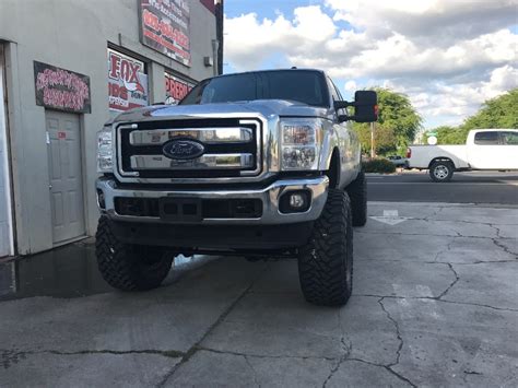 2015 Ford F250 10″ Lift 40s 20s Extreme Motorsports