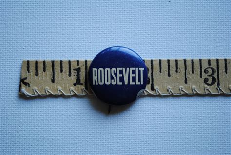 vintage roosevelt pin original fdr 1936 presidential etsy