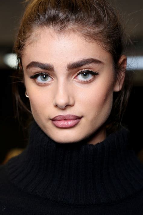 Taylor Hill Photo 839 Of 2469 Pics Wallpaper Photo 965010 Theplace2