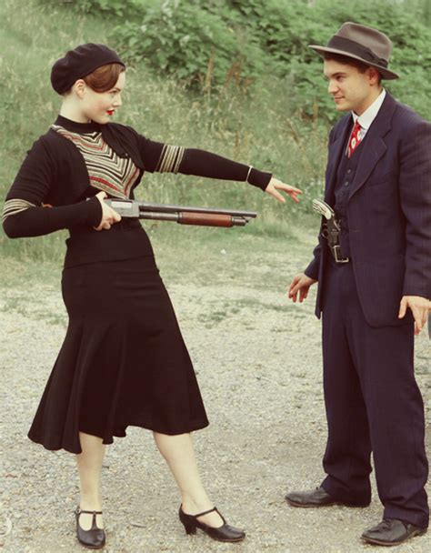 Holliday Grainger As Bonnie Parker Bonnie And Clyde Halloween Costume Bonnie And Clyde