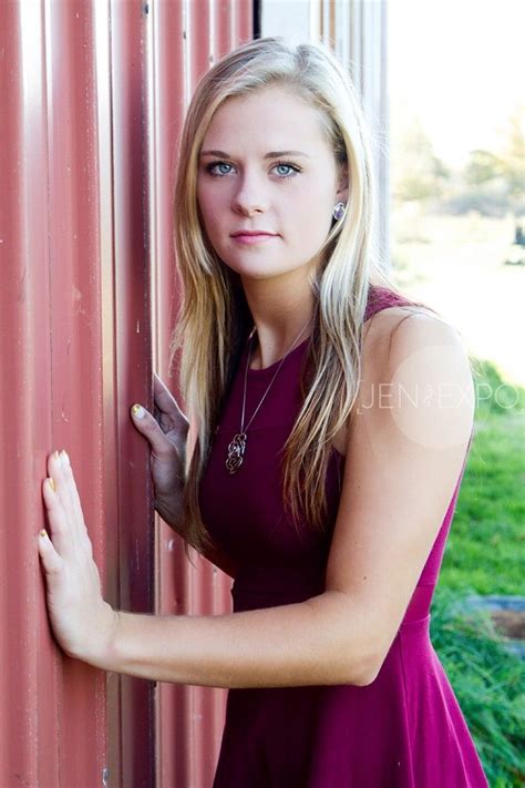 Atwater Ohio Senior Portrait Photography Jen Expo Photography