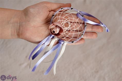 How To Make A Dreamcatcher Easy And Beautiful