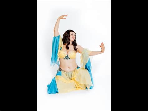 Learn To Belly Dance Chest Circles Techniques And Tips Part Youtube