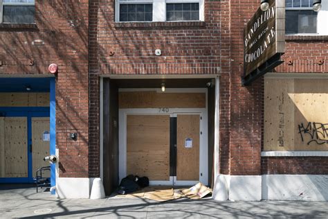 Check spelling or type a new query. San Francisco to rent 7,000 hotel rooms to the homeless ...