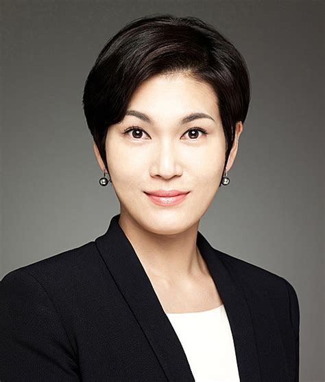 2.kwon ji yong net worth: Female billionaires: Top 5 Richest South Korean Women