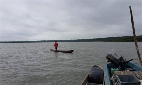 La Ancestral Labor De Los Pescadores Del Estuario Del Río Guayas