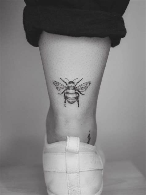 The Best Bee Tattoos Tattoo Insider Cute Ankle Tattoos Bee Tattoo
