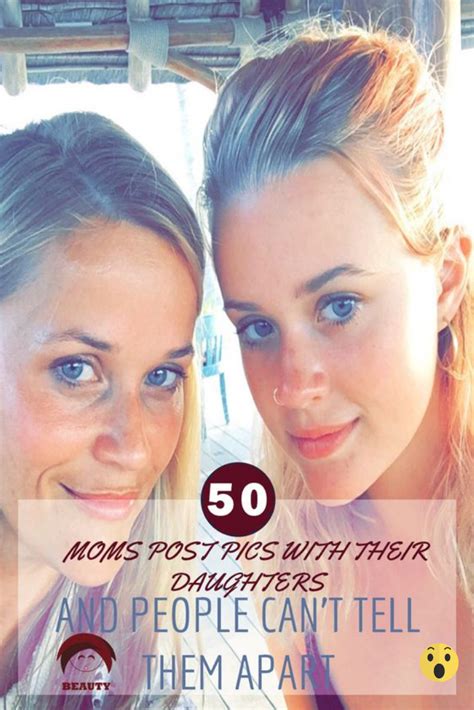 50 Moms Post Pics With Their Daughters And People Can Hardly Tell Them