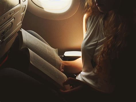 Books For Long Flights That You Won T Put Down Until They Re Over
