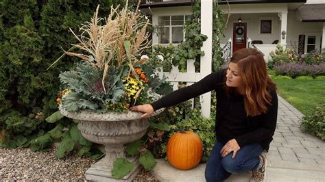 Fall Containers With Cornstalks 🥰🌾🍁 Garden Answer Youtube