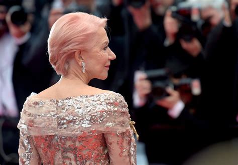 Helen Mirren Pink Hair At Cannes Film Festival Popsugar Beauty Uk