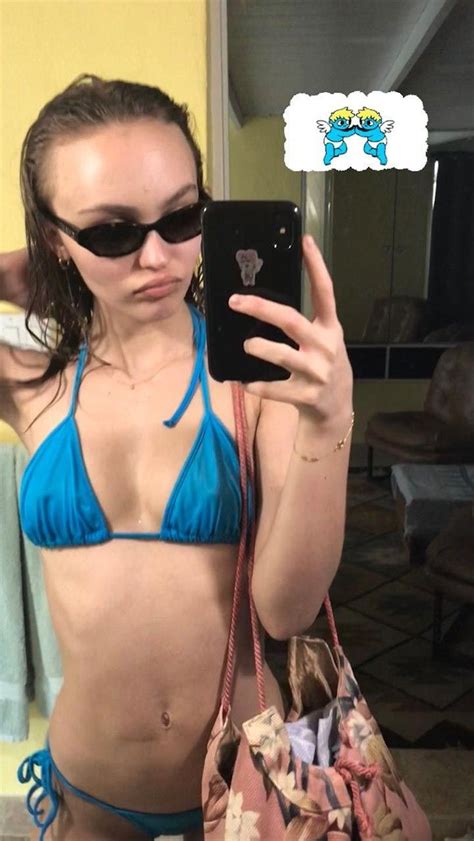 Free Lily Rose Depp Nude Sexy And Private Leaked Photos Videos