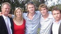 Chris Hemsworth’s mum Leonie amazes fans with youthful looks | The ...