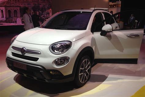 Fiat 500x Crossover Revealed At Paris Show Auto Express