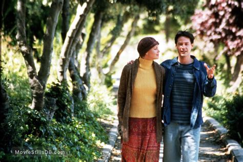 Sweet November Publicity Still Of Charlize Theron And Keanu Reeves