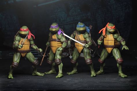 They have announced the teenage mutant ninja turtles 1990 movie the capture of splinter 7″ scale figure set. NECA Toys Teenage Mutant Ninja Turtles 1990 Movie 7″ Scale ...