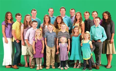 In Lawsuit 4 Sisters Of Josh Duggar Say Details Improperly Released In Sex Abuse Case The