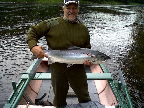 Salmon Fishing Scotland Salmon Fishing Scotland Catching July Summer