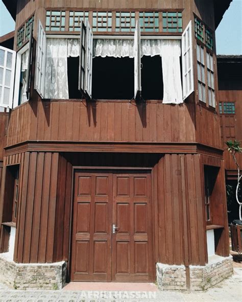 Kesultanan melayu melaka yang masih kekal sehingga ke hari ini walaupun. Sejarah Rumah Warisan Haji Su, Kuala Terengganu