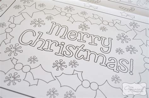 Have your little ones do some fun activities while you enjoy your family christmas dinner. {Christmas Craft} Christmas Placemat - The Organised Housewife