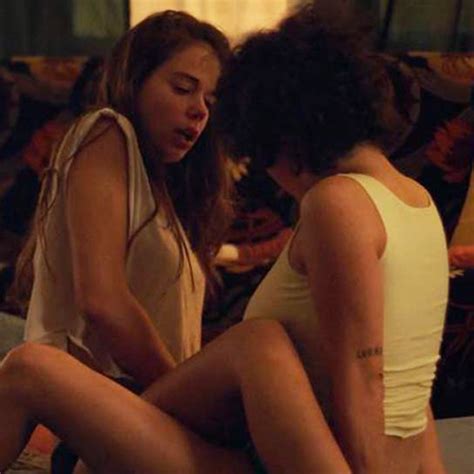 Alia Shawkat Laia Costa Underwear Lesbian Scene In Duck Butter Aznude