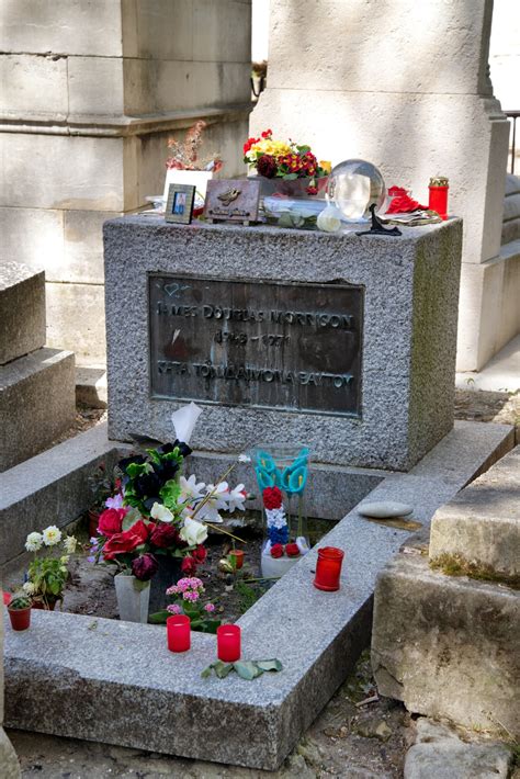 Jim Morrisons Grave Pere Lachaise