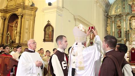 Iglesia de nuestra señora de fátima) is a roman catholic parish church in the neighbourhood of pocitos. Coronación de Nuestra Señora de Fátima - YouTube