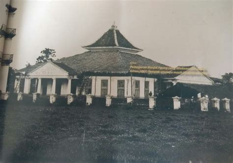 Gambar Atap Masjid Asli Indonesia Imagesee