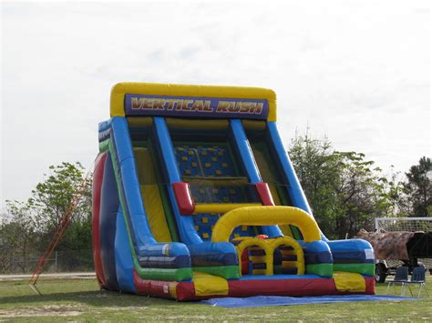 The annual oak mountain color run is held in loving memory of donald r. Vertical Rush Rental | Obstacle Courses | Fun Crew USA